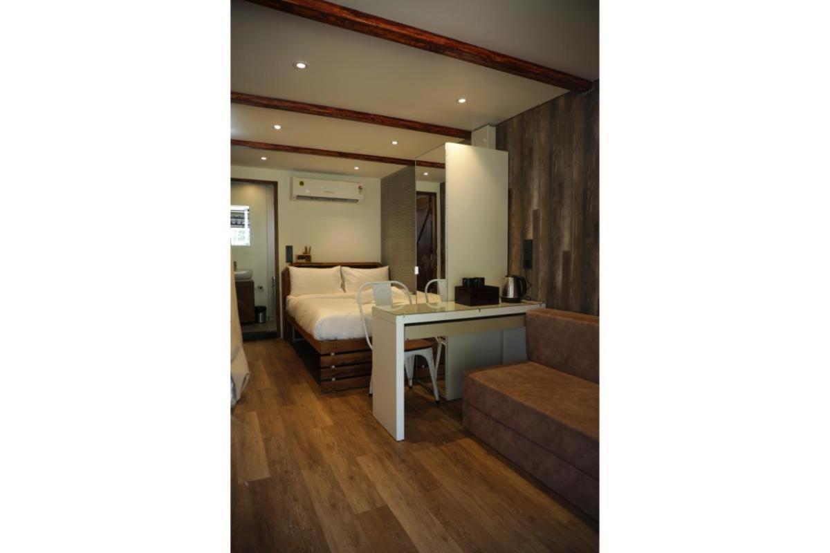 Out Of Box Living Kashid,Murud Ngoại thất bức ảnh